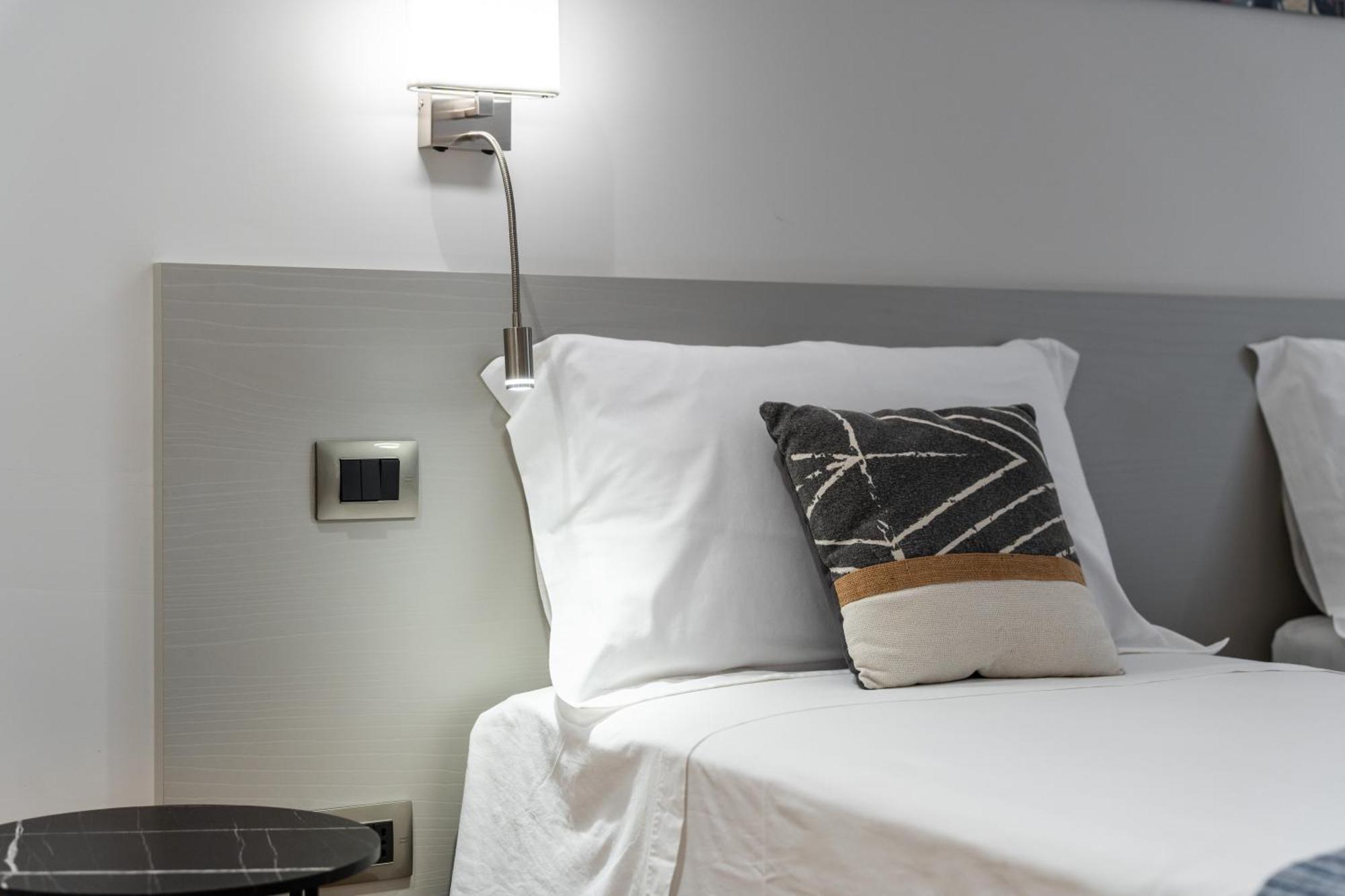 The Inga Rooms Marina Кальяри Экстерьер фото