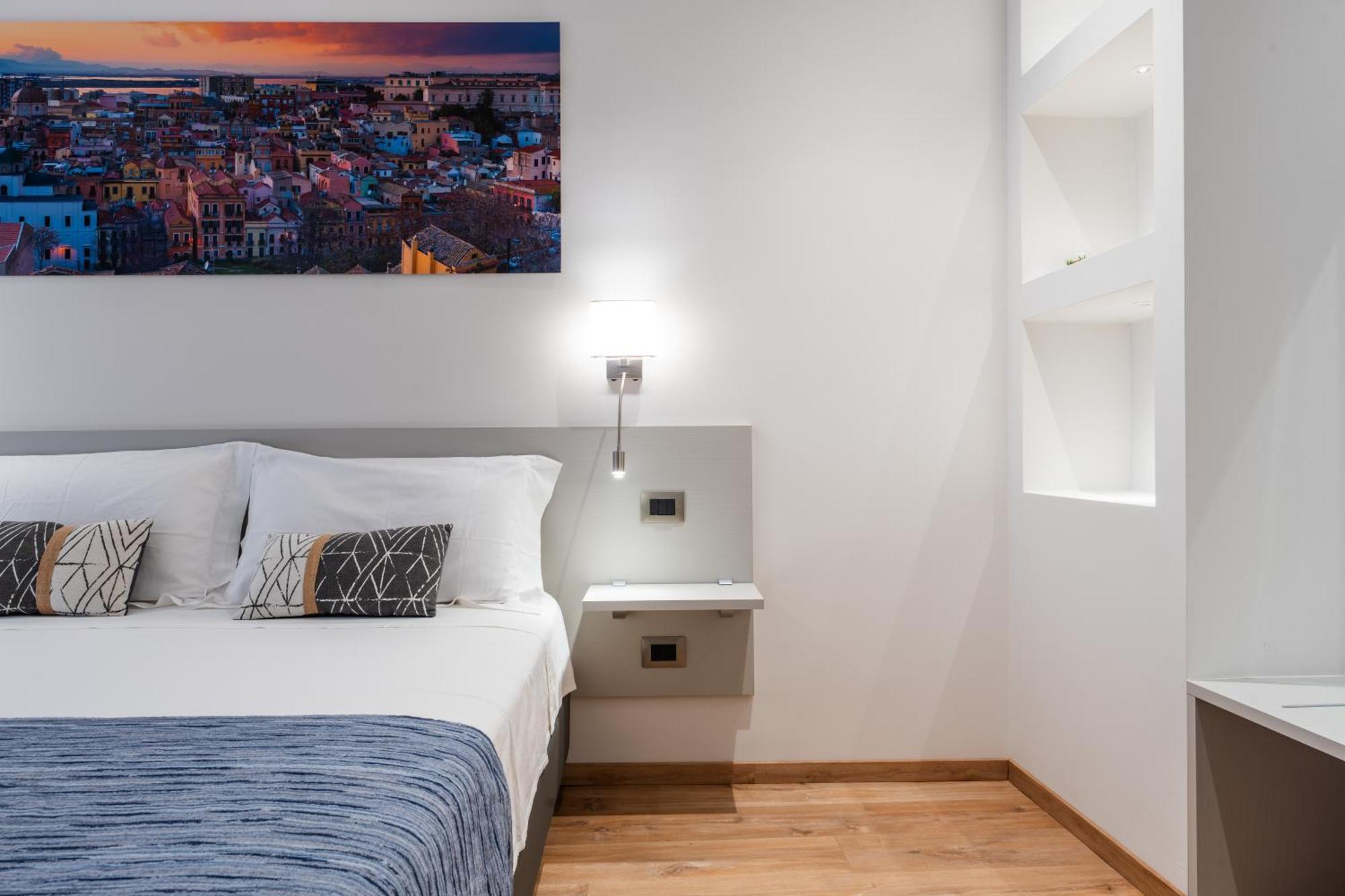 The Inga Rooms Marina Кальяри Экстерьер фото