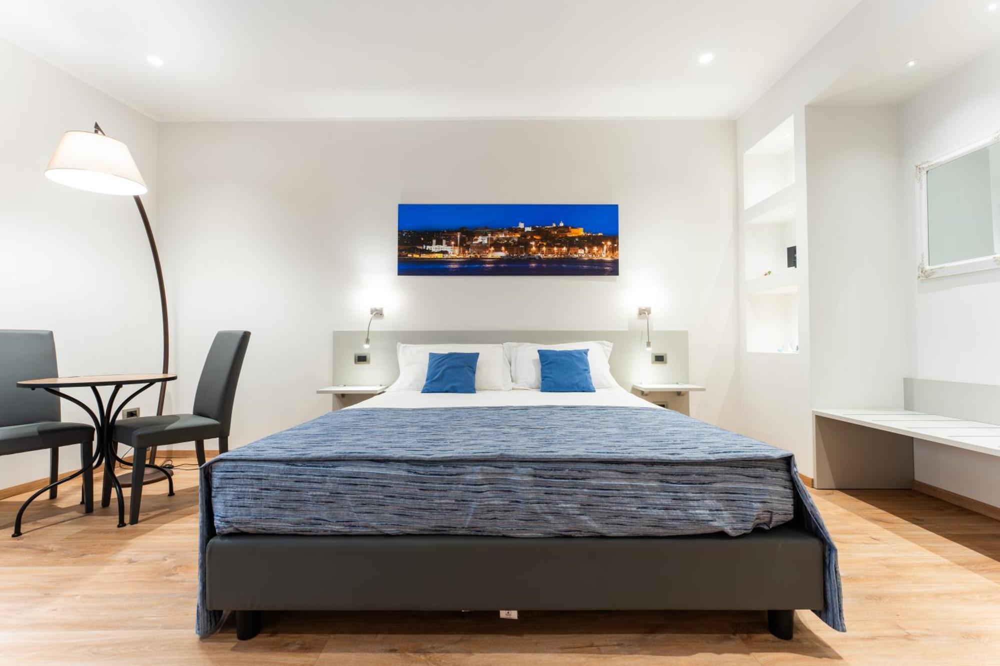 The Inga Rooms Marina Кальяри Экстерьер фото